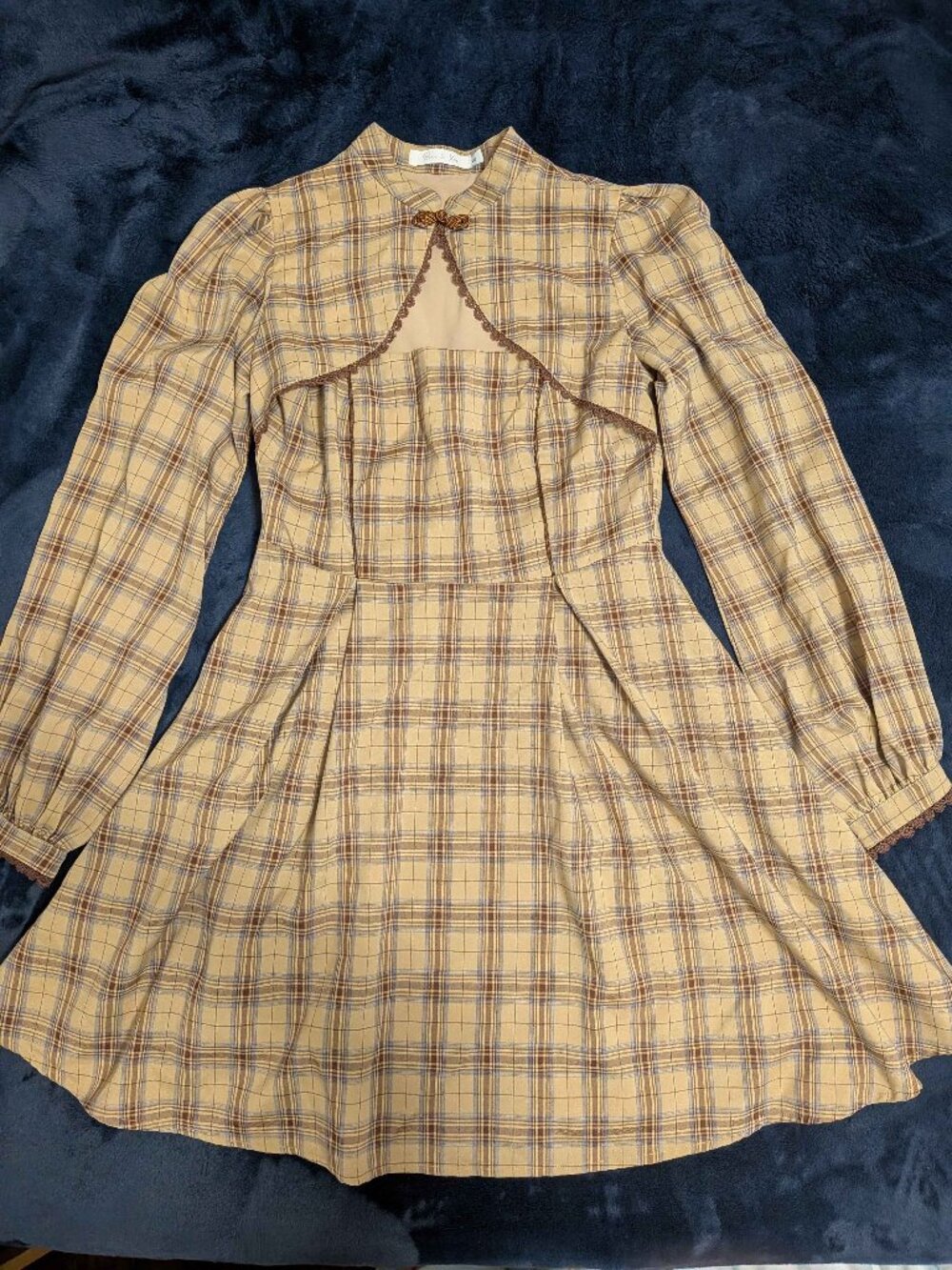 BecXin medium caramel plaid qi lolita dress